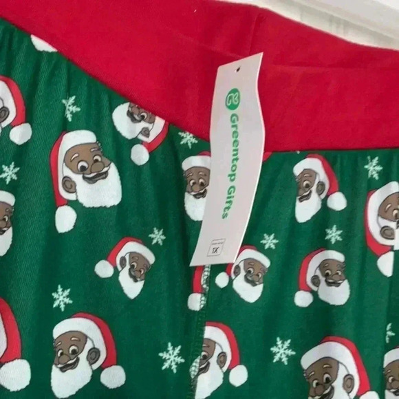 TARGET Green Pajama Christmas Sets for
Women Various Sizes - Picture 10 of 12